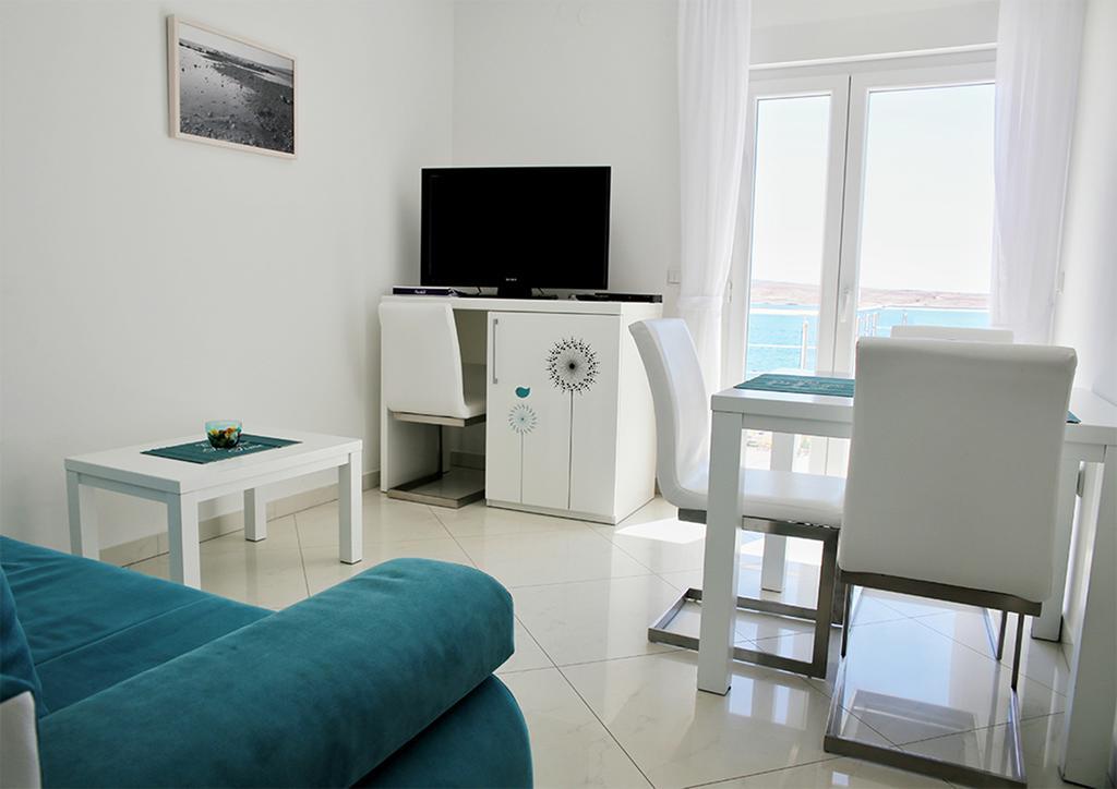 Apartments Barbati Novalja Habitación foto